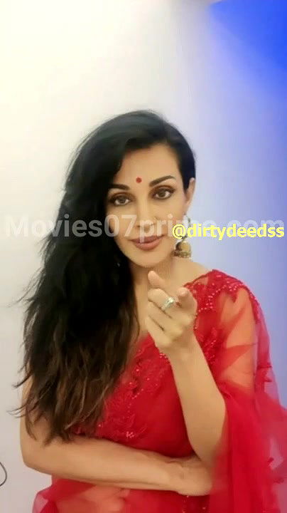 DRESS ME UP TONIGHT – FLORA SAINI