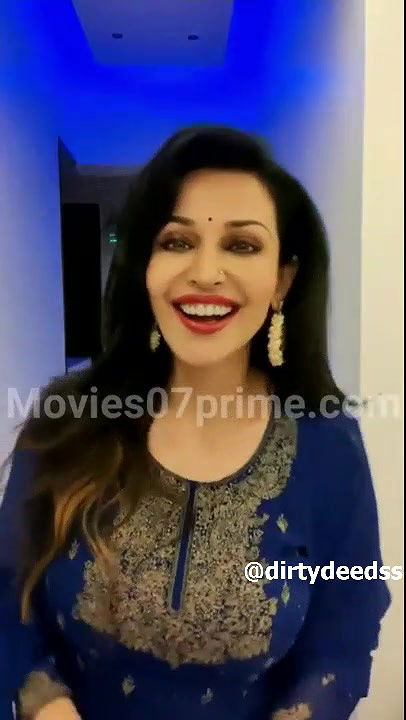 FLORA SAINI – 5TH MAY