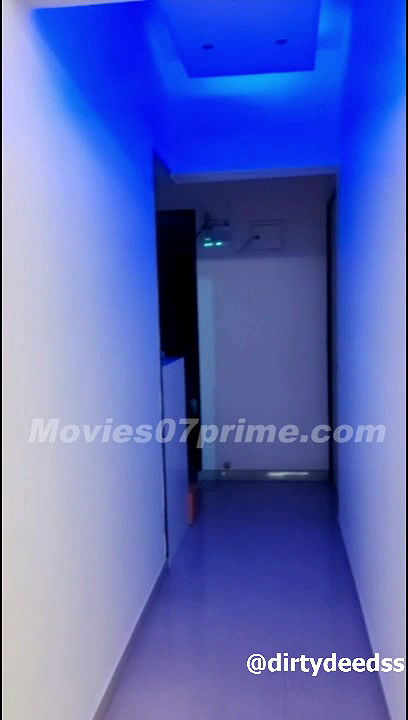 FLORA SAINI – 19 APR 2022