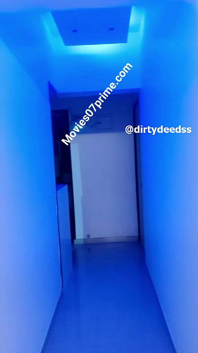 FLORA SAINI – BIKINI LIVE 1