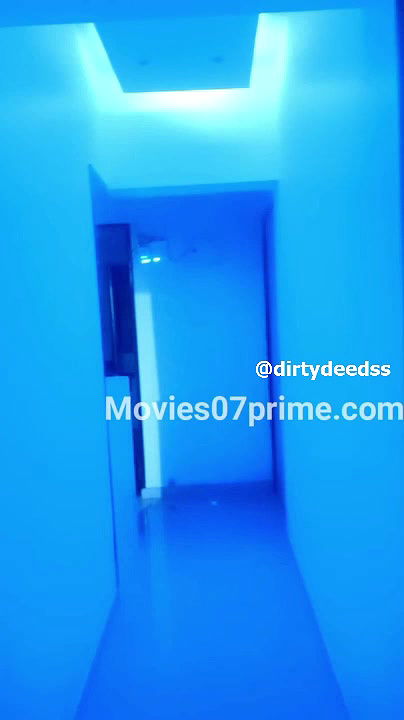 FLORA SAINI – BIKINI LIVE 1