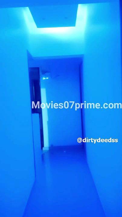 FLORA SAINI – BIKINI LIVE 1