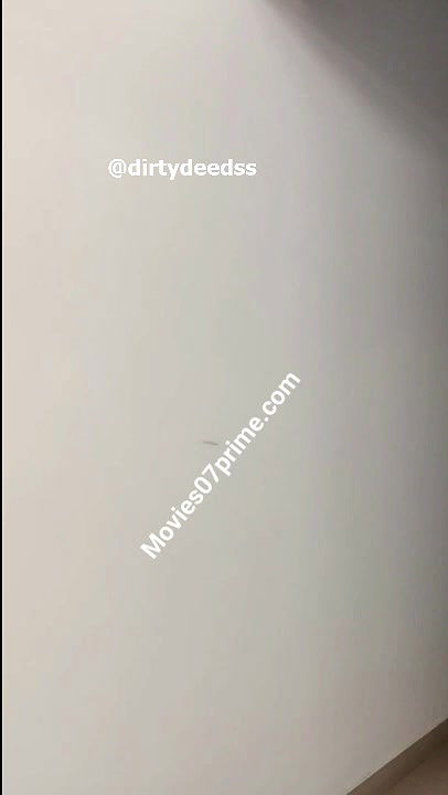 FLORA SAINI – CHANGE THE DRESS