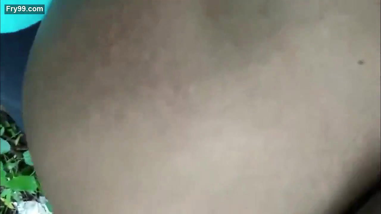 Desi couple fucking jungle