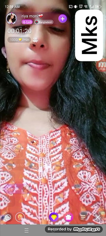 riya moni