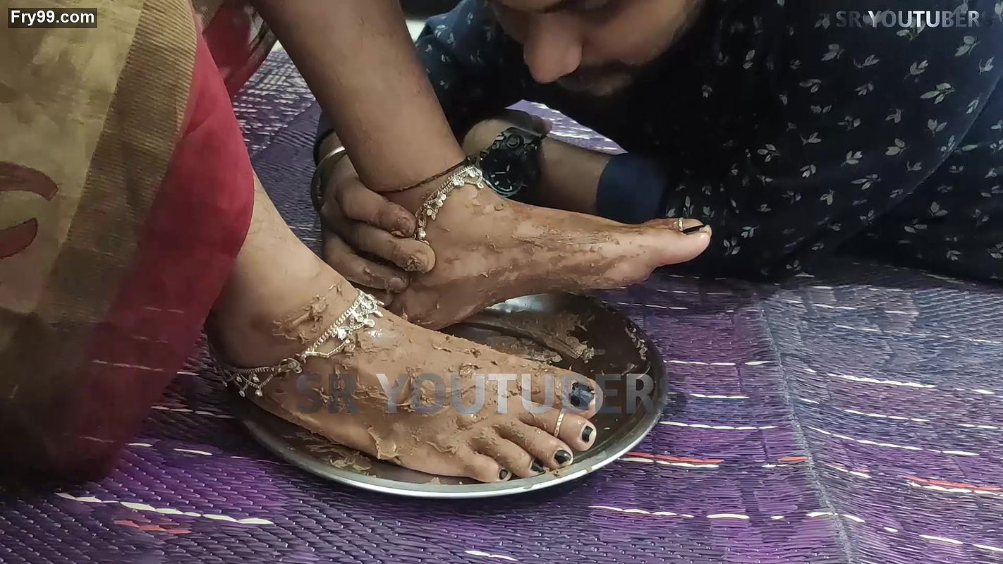 Chocolate Licking From Feet