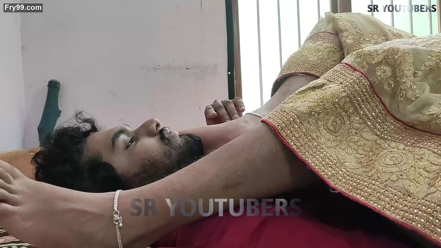 Head Massage With Feet