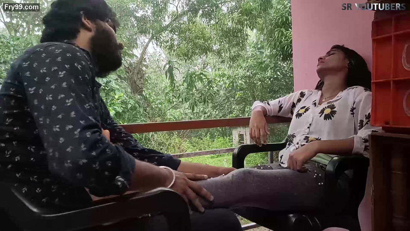 Vaishnavi – Feet Massage