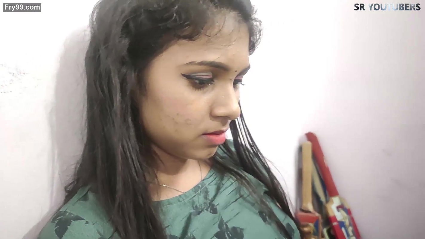 Vaishnavi – Feet Romance And Feet Lick