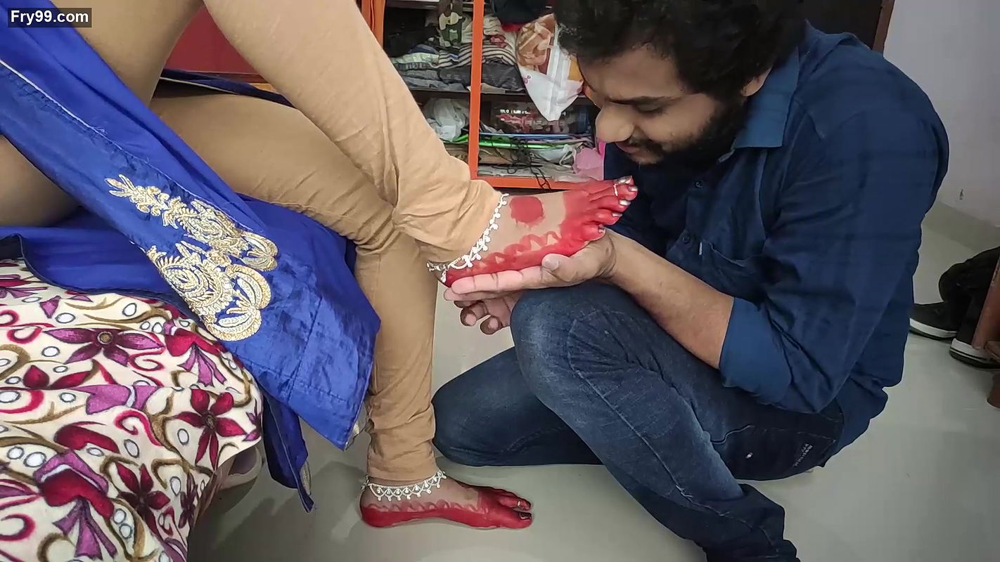 Vaishnavi – Feet With Alta