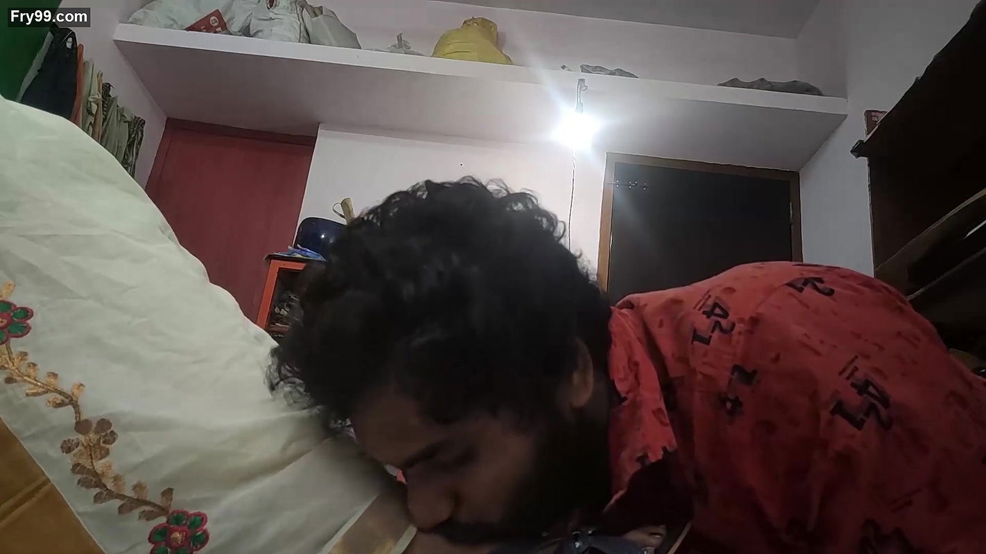 Vaishnavi – Romance With Feet