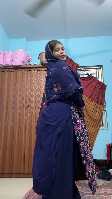 Bengali Chubby Mal Shaving Pussy 84