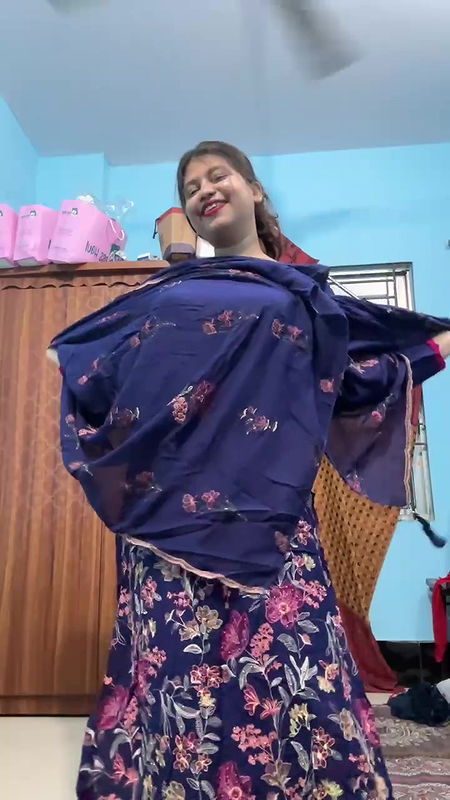 Bengali Chubby Mal Shaving Pussy 84