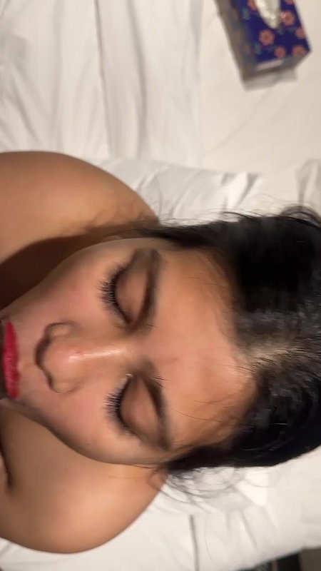Bengali Chubby Mal Shaving Pussy 33