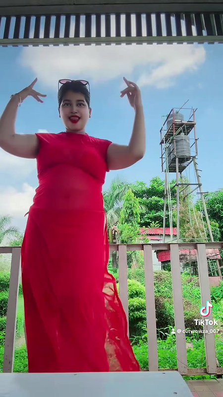 Bengali Chubby Mal Shaving Pussy 8