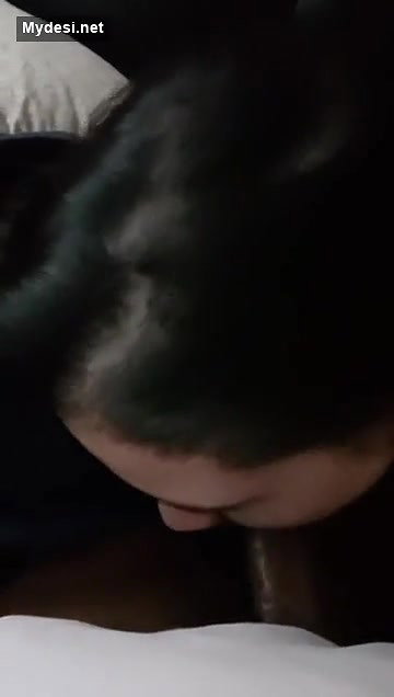 Beautiful Desi CUte Secratary Sucking Boss