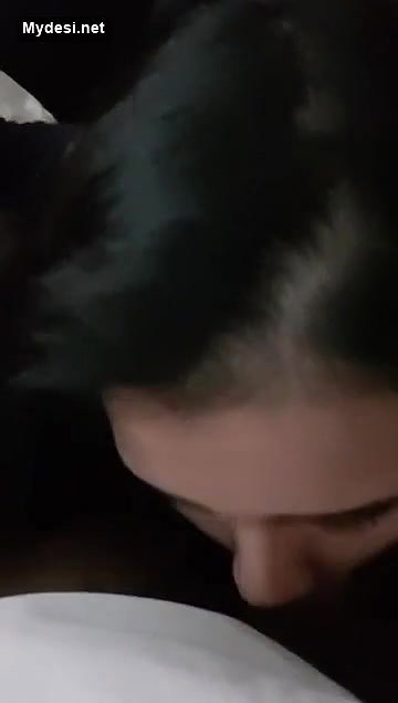 Beautiful Desi CUte Secratary Sucking Boss