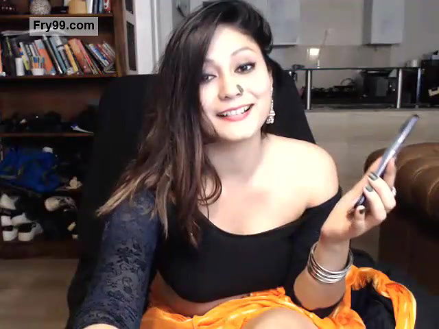 Desi hot bhabi Anna premium cam video collection -5