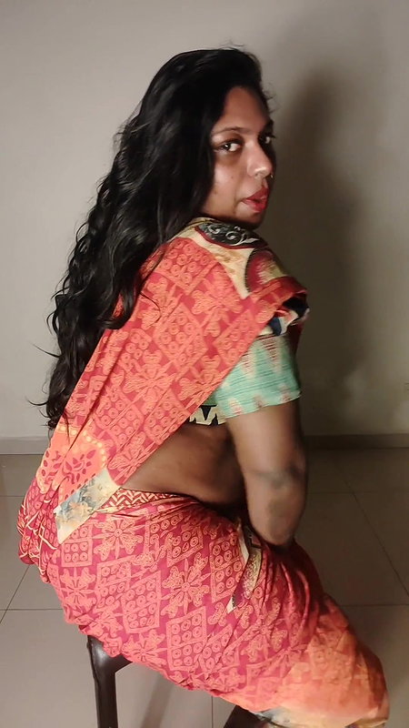 Red Light Thevudiya Ilaria and Virgin Ramesh