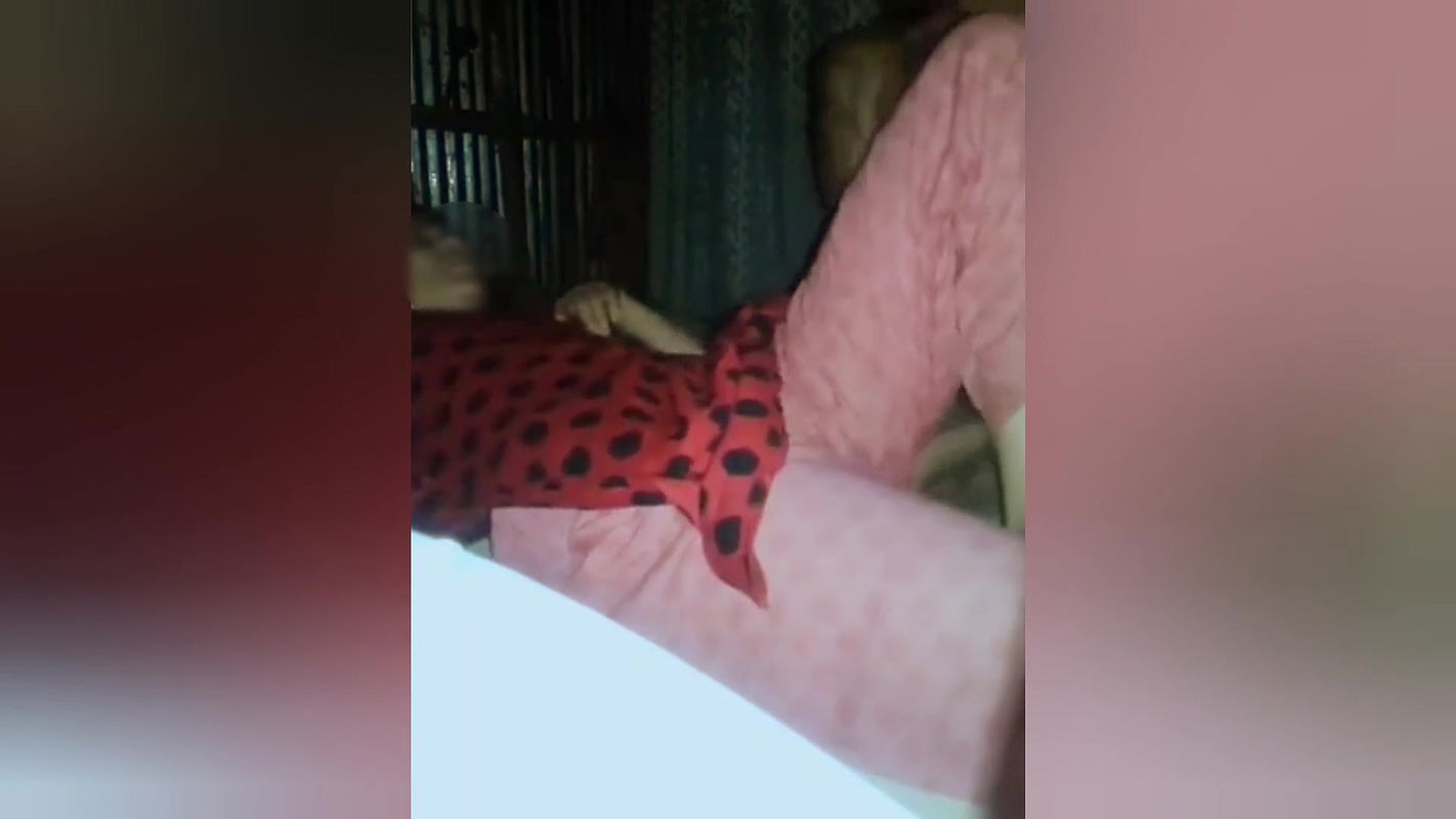 Desi Bhabhi Sexy Pussy Gets Pounded by Neighbors Young Boy