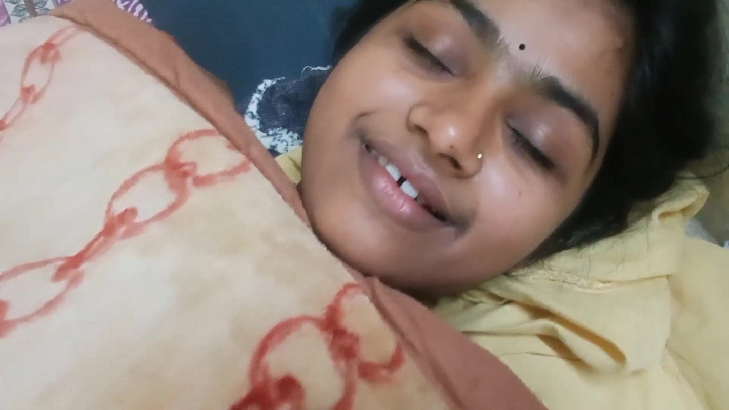 Caught My Step-sister Masturbating to Porn at Midnight – Joined & Fucked Her Deep, Relieved Her Heat Completely, Cum on Face