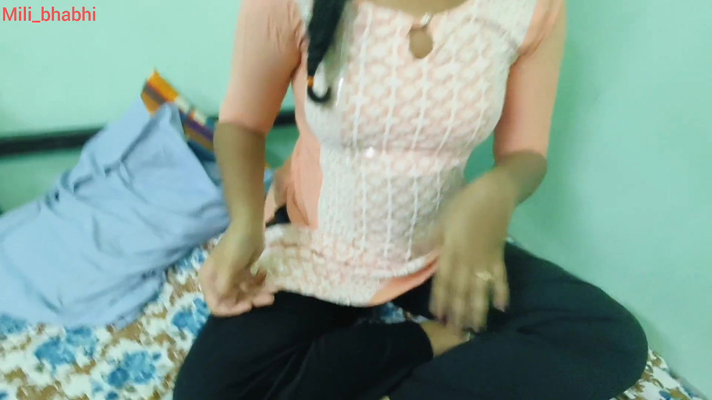 Desi Indian GF BF at Oyo Hotel Tight Pussy Fuck Hindi Xxxx, Desi Village Beautyful 18+ Girl Tight Pussy Sex Mms