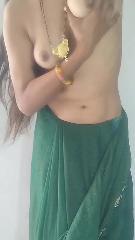 Desi Wife Shari Strip Solo