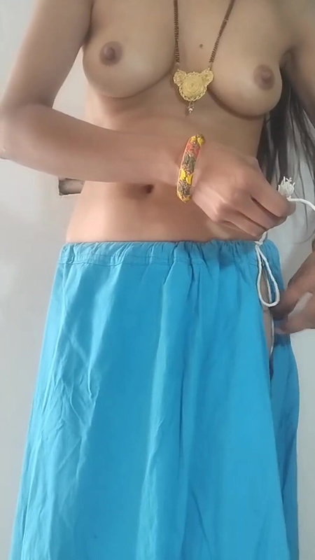 Desi Wife Shari Strip Solo