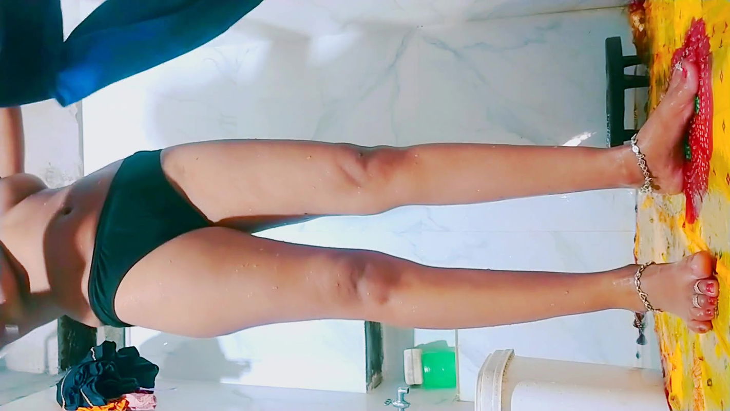 Hot College Girl Squirting.indian College Teacher Recorded College Girl Bath Mms Viral Hot Sex Video Teen Girl First Time Fuck