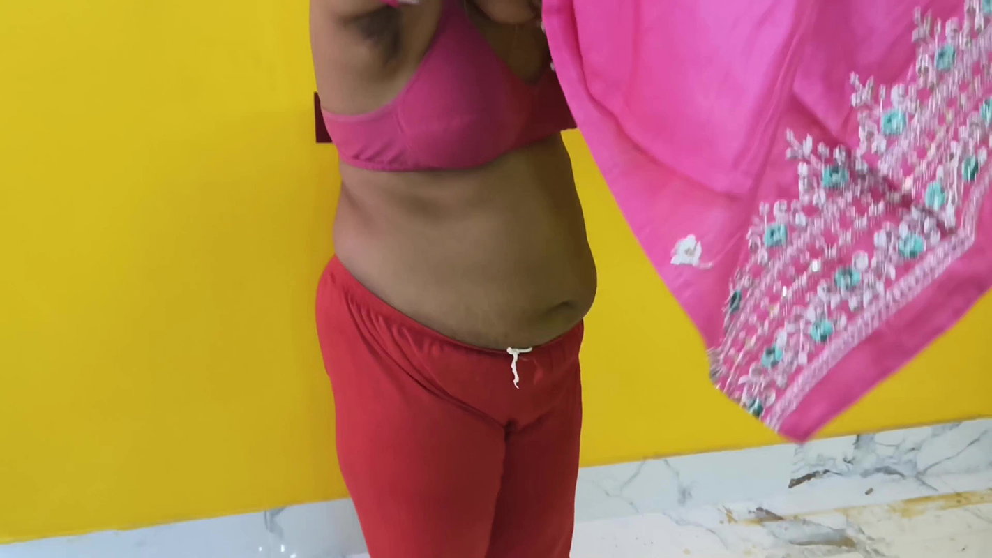 Romantic Sex with Desi Bhabhi When Husband Not at Home