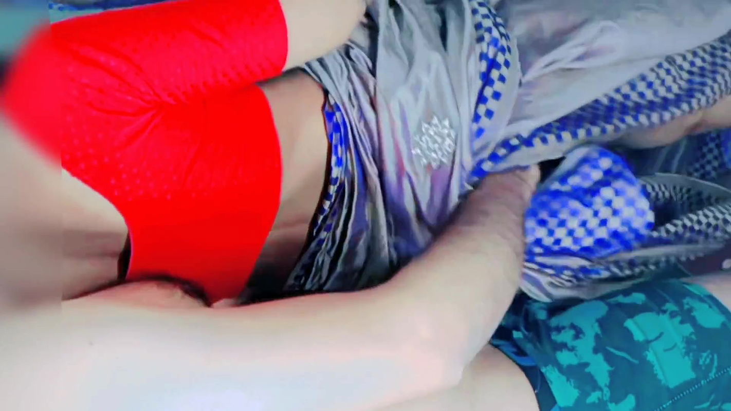 Very Cute Saree Bhabhi full HD Gets Very Naughty with Her Devar for Rough and Hard Anal Sex After Ice Massage on Her Back