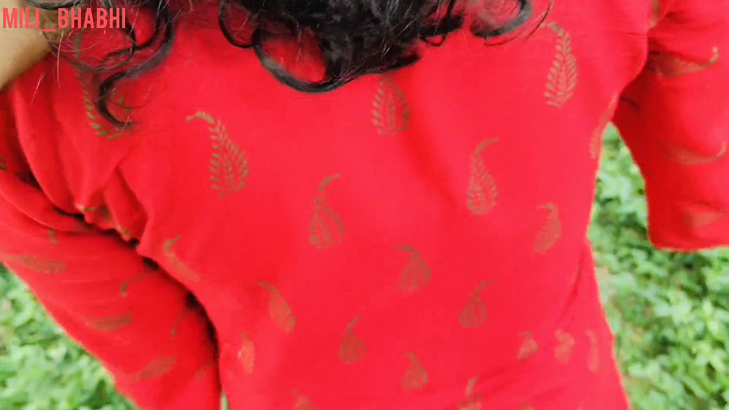 Village Hot Girl XXX in Jungle Hindi Audio Sex, Desi Local Jungle Sex Video