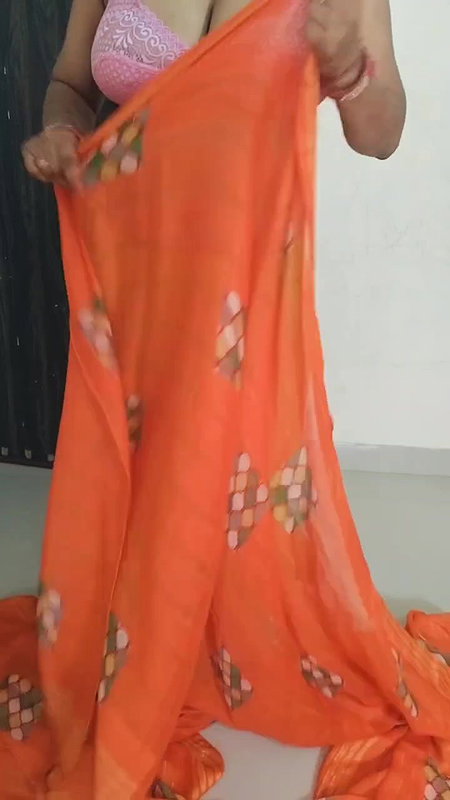 Youtuber Apurva mom 10