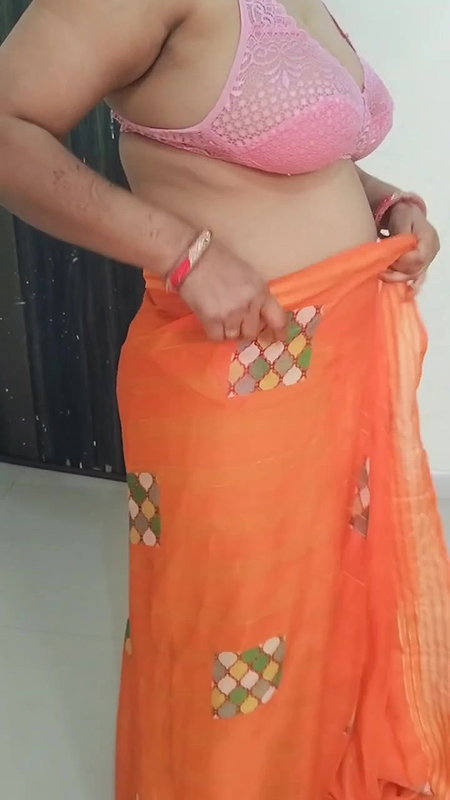 Youtuber Apurva mom 10