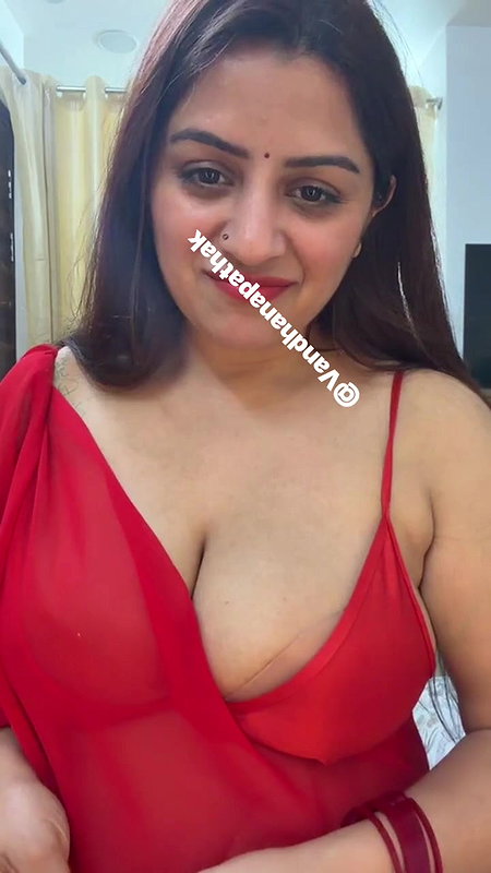 Youtuber Vandhana 34