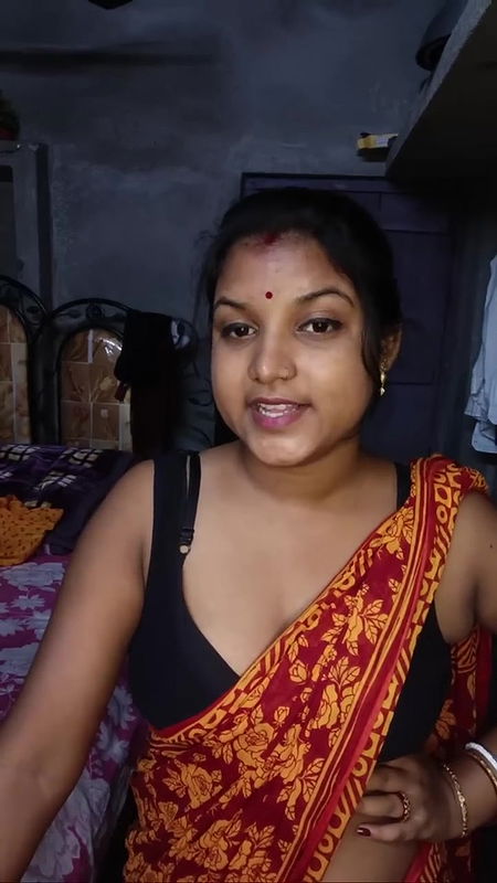 Youtuber Dipika Vlog 24