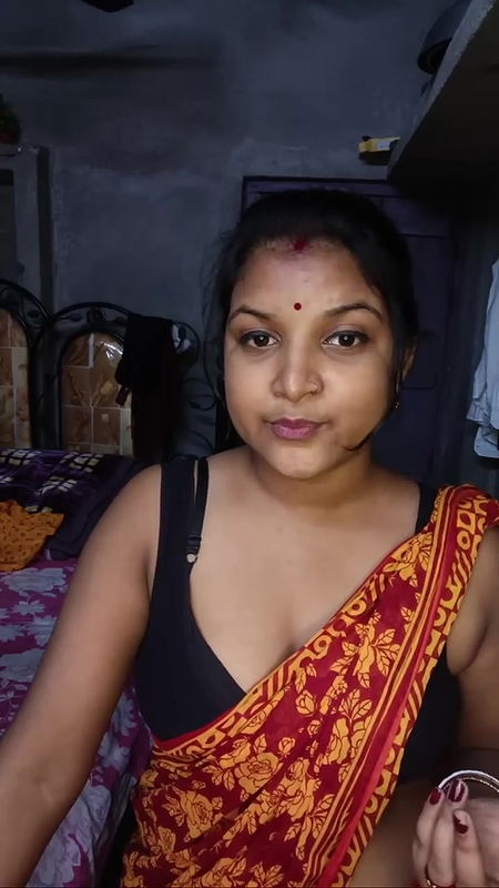 Youtuber Dipika Vlog 24