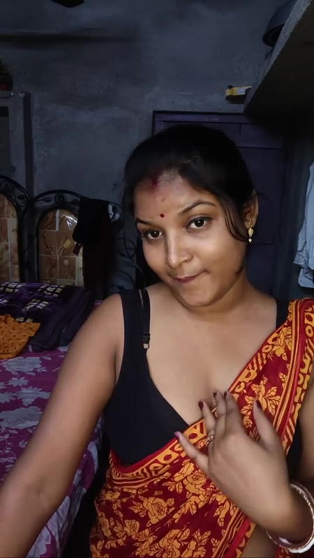 Youtuber Dipika Vlog 24