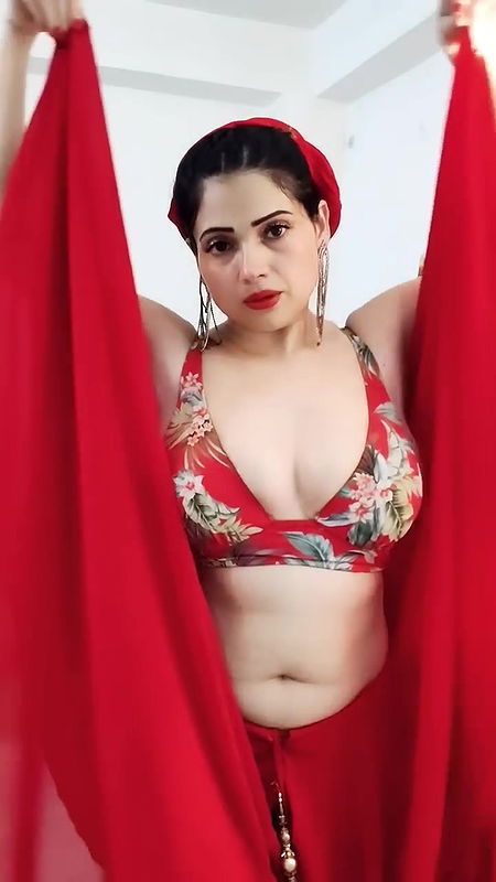 Youtuber Queen of beauty 15