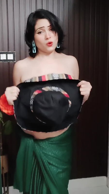 Youtuber Queen of beauty 13