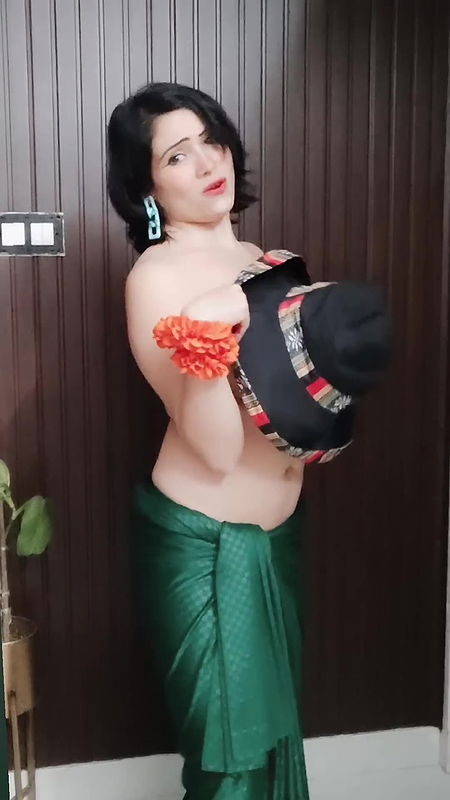 Youtuber Queen of beauty 13