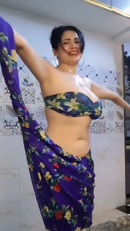 Youtuber Queen of beauty 17