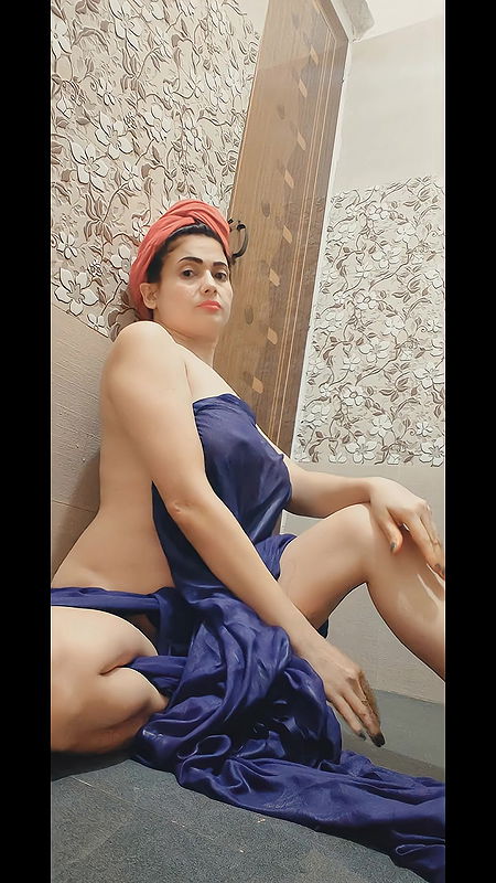 Youtuber Queen of beauty 24