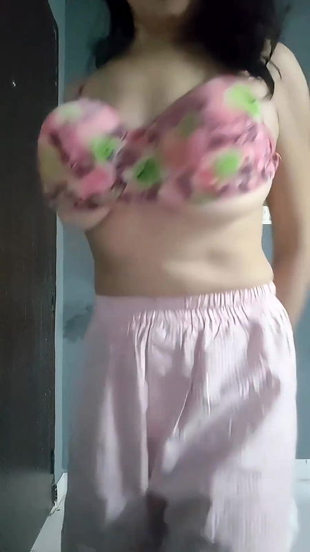 Youtuber Queen of beauty 25