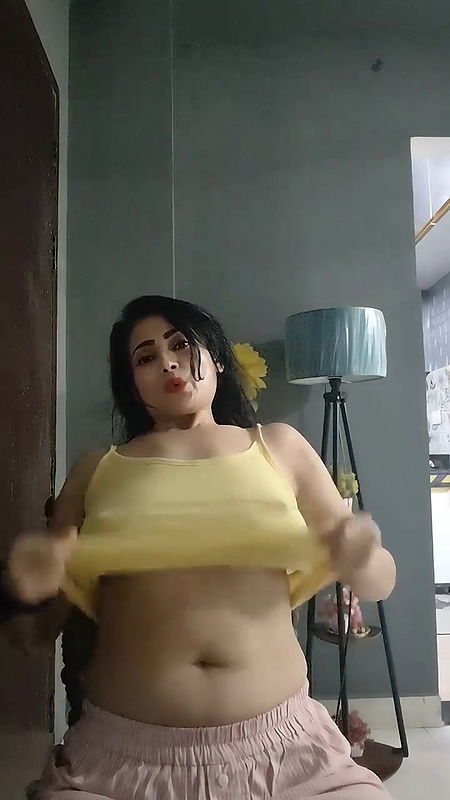 Youtuber Queen of beauty 32