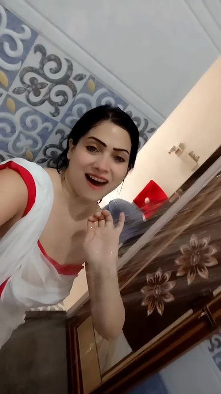 Youtuber Queen of beauty 36