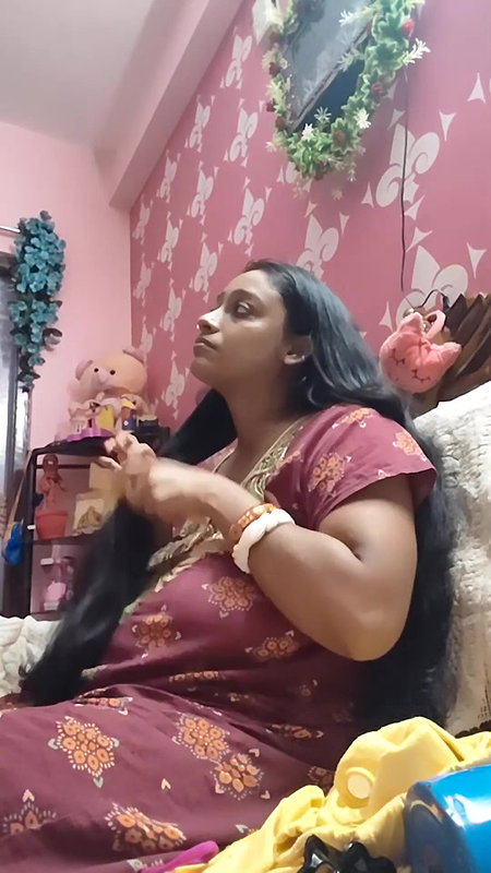 Youtuber Isha Diaries 33