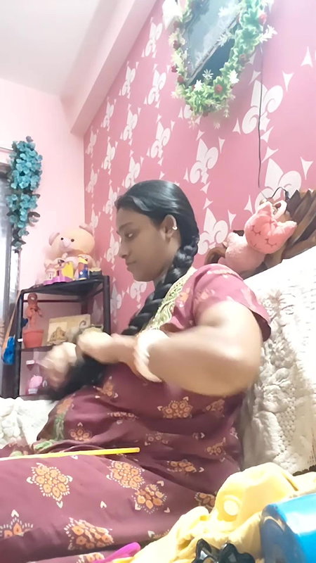 Youtuber Isha Diaries 33