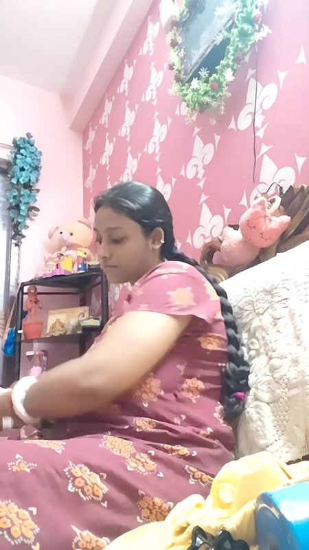Youtuber Isha Diaries 33