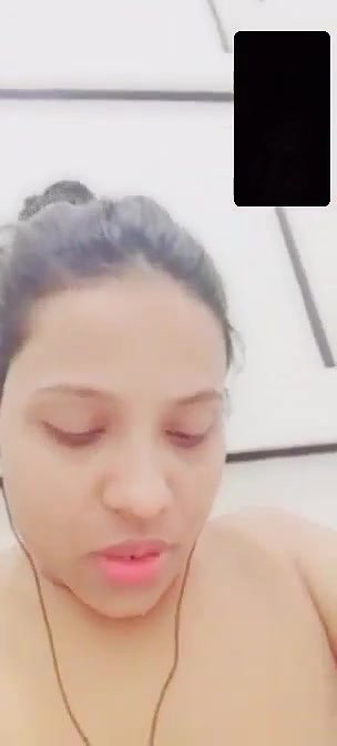 Horny Girl Showing and Fingering